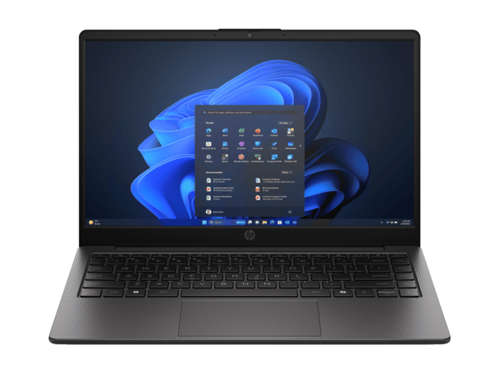 Laptop HP 240R, 14", Windows 11 Home Single Language, Intel® Core™ 5, 8GB RAM, 512GB SSD, HD - 14" - Plateado ceniza oscuro (C61QQAT)