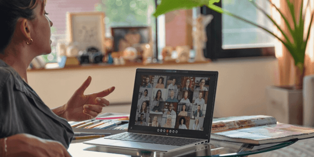 Laptop empresarial vs workstation: cómo elegir la mejor opción para tu negocio