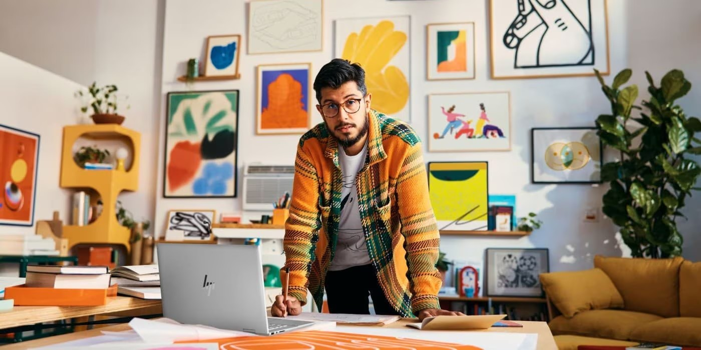 HP PC con IA para presupuestos cortos