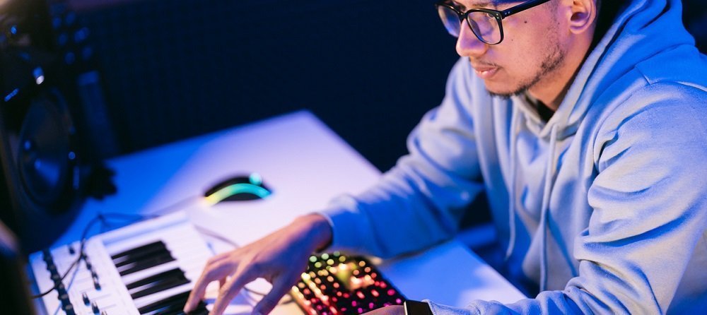 Los mejores programas (DAW) para hacer música electrónica con tu PC HP